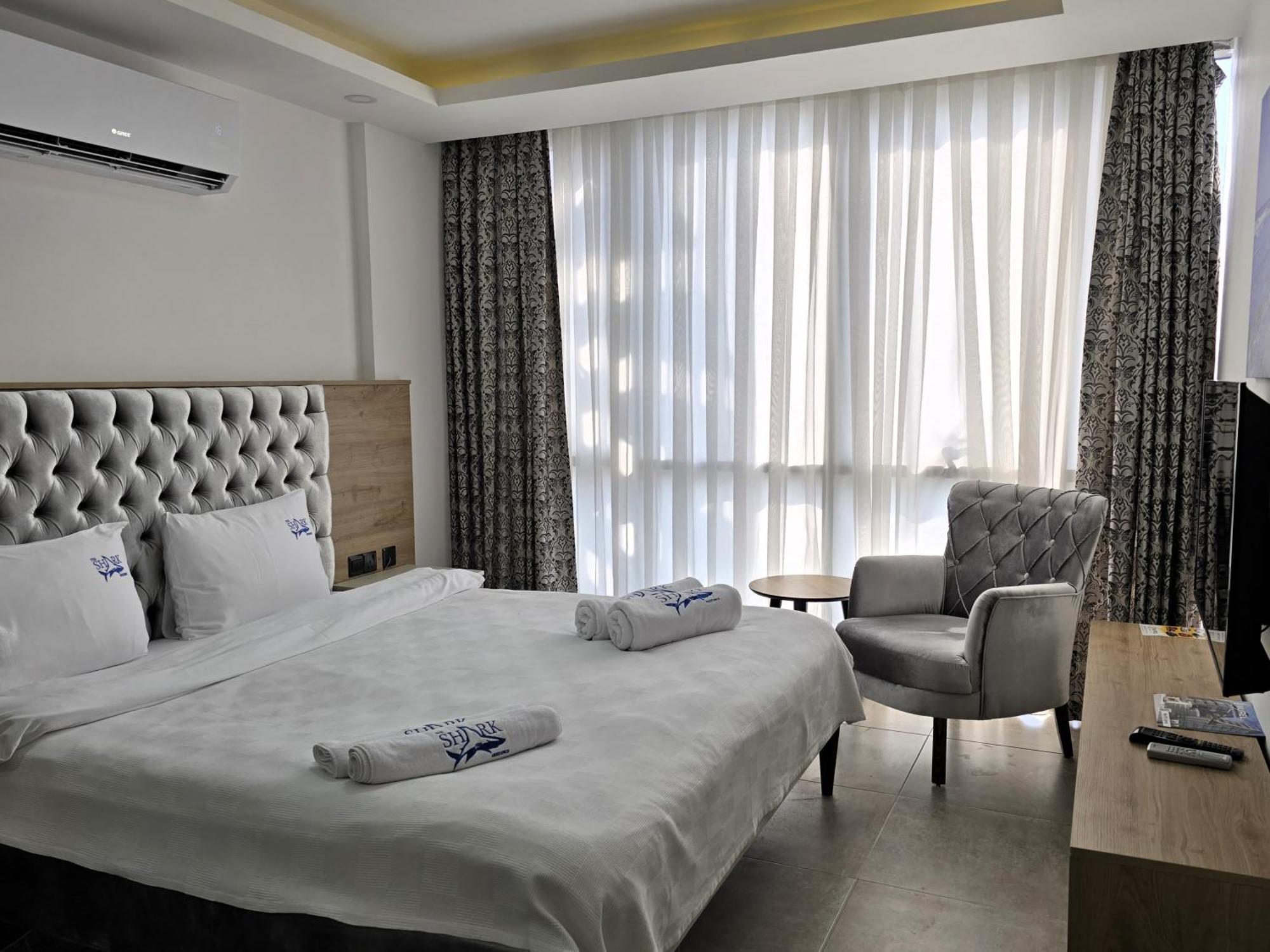 Nurel Shark Residence Kyrenia  Luaran gambar