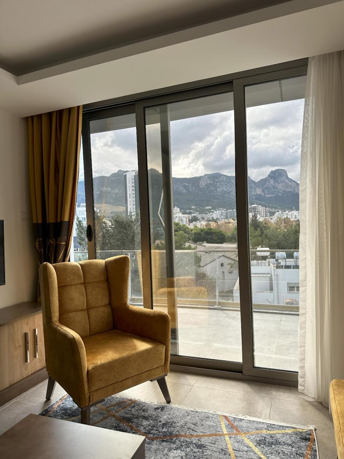 Nurel Shark Residence Kyrenia  Luaran gambar